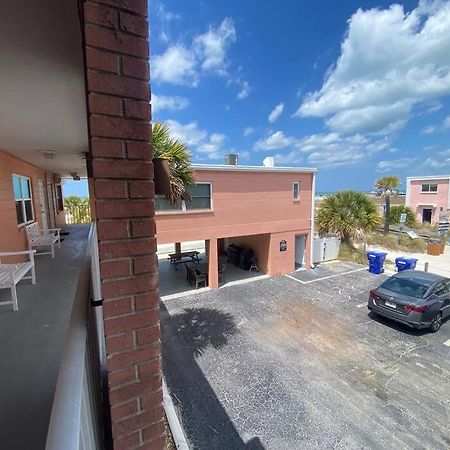 Beachfront Condo On Quiet Treasure Island- 1 Bed St. Pete Beach Eksteriør billede